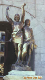 Monumento a Indíbil y Mandonio.